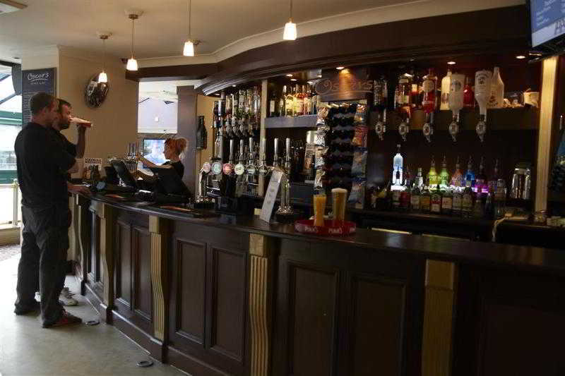 Best Western Cumberland Hotel Harrow Restaurant photo