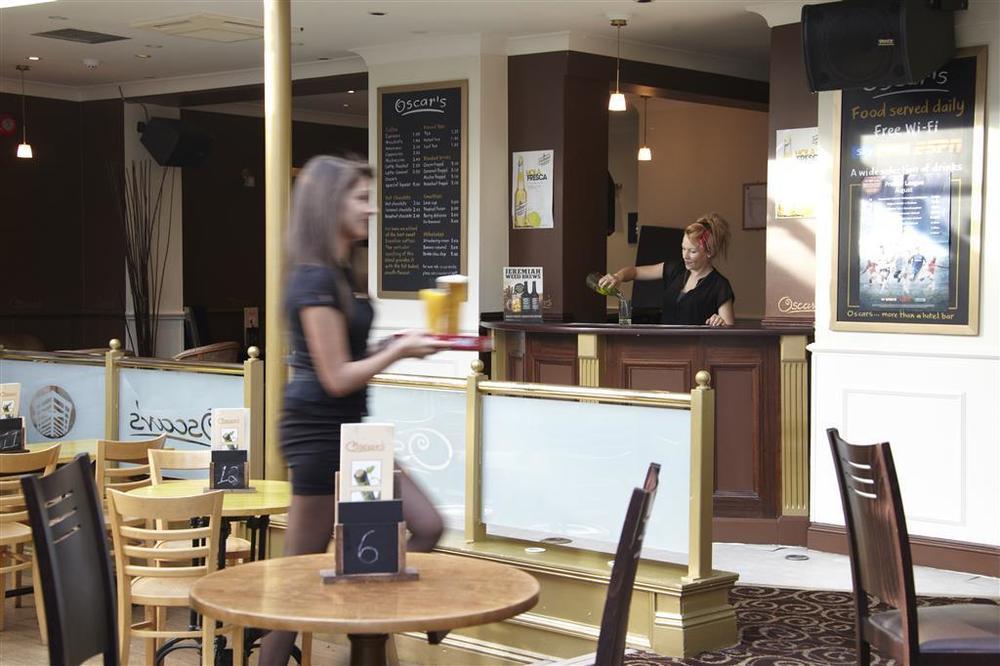 Best Western Cumberland Hotel Harrow Restaurant photo