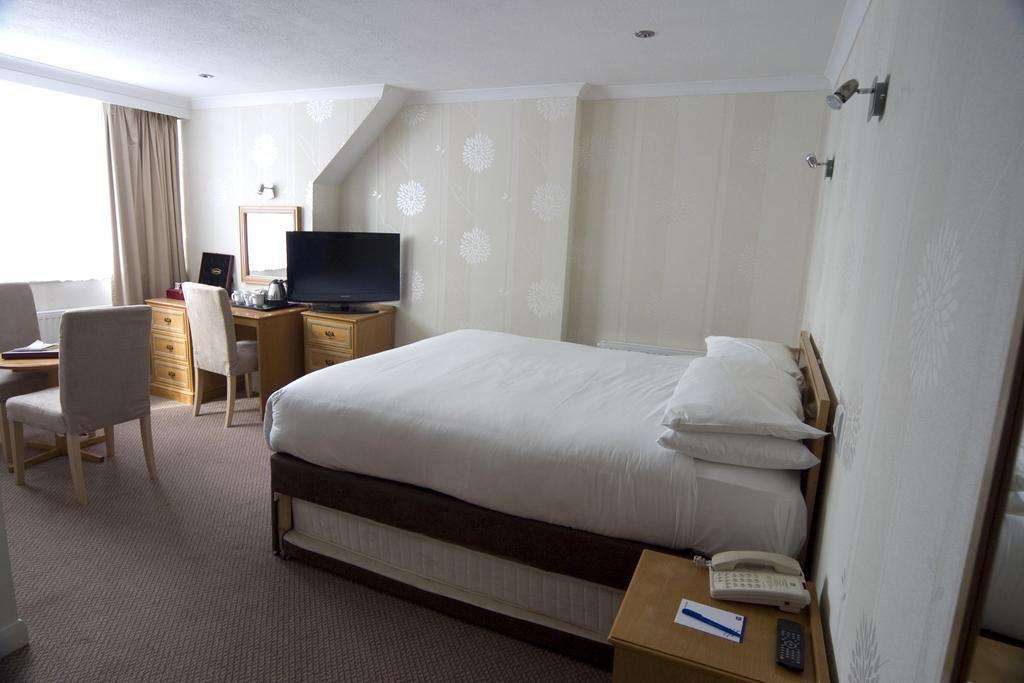 Best Western Cumberland Hotel Harrow Chambre photo